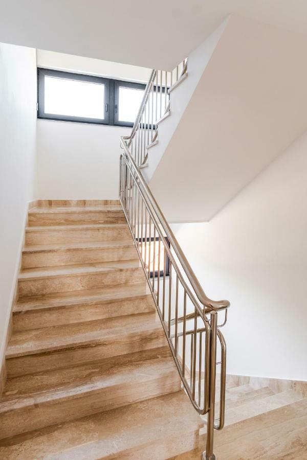 Luxury Apartments Alkar With Swimming Pool Razanj Exterior photo